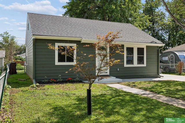 3227 6th Avenue, Council Bluffs, IA 51501