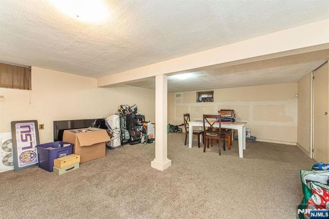 21 Carrol Street, Fairfield, NJ 07004