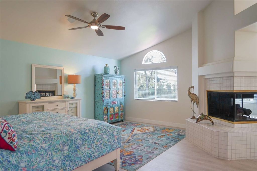 Image 19 of property listing at 601 Marazon Lane, Vista, CA 92081