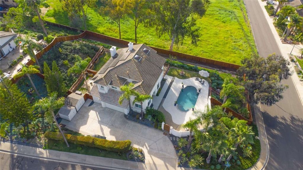 Image 45 of property listing at 601 Marazon Lane, Vista, CA 92081