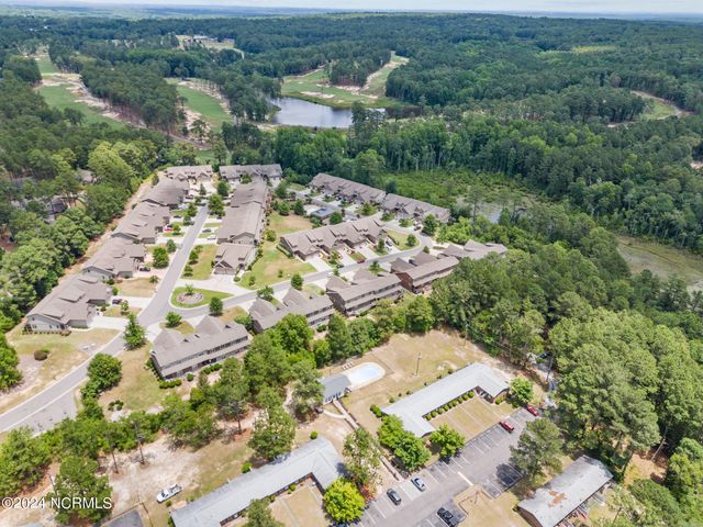 118 Cypress Circle, Southern Pines, NC 28387