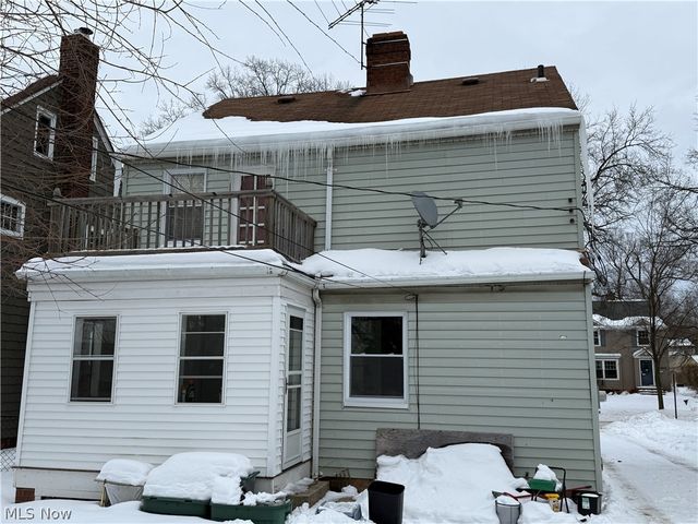 2316 Scholl Road, University Heights, OH 44118