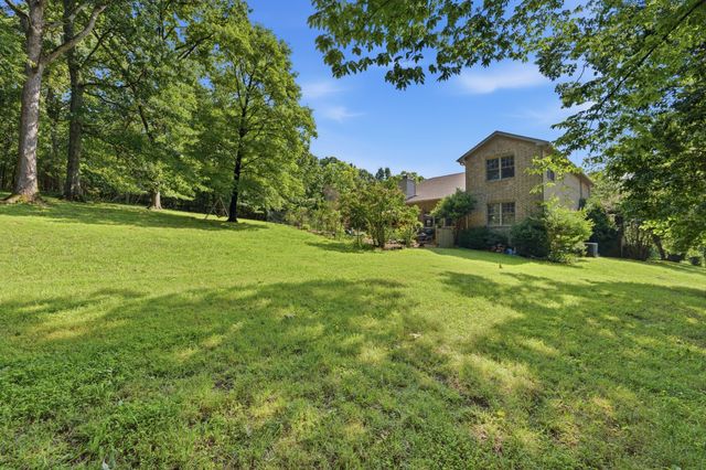 1747 Molly Hollow Rd, Nolensville, TN 37135
