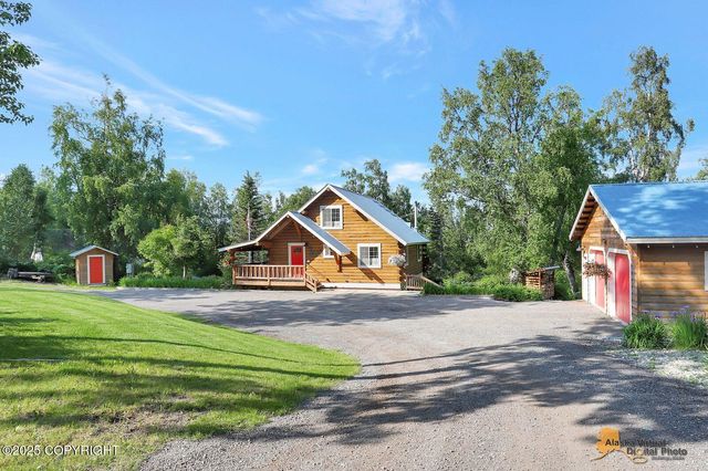 1950 N Byers Circle, Palmer, AK 99645