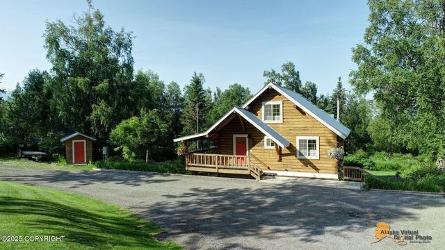 1950 N Byers Circle, Palmer, AK 99645