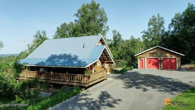 1950 N Byers Circle, Palmer, AK 99645