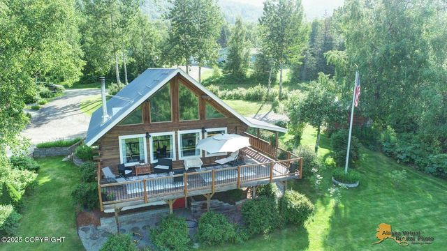 1950 N Byers Circle, Palmer, AK 99645