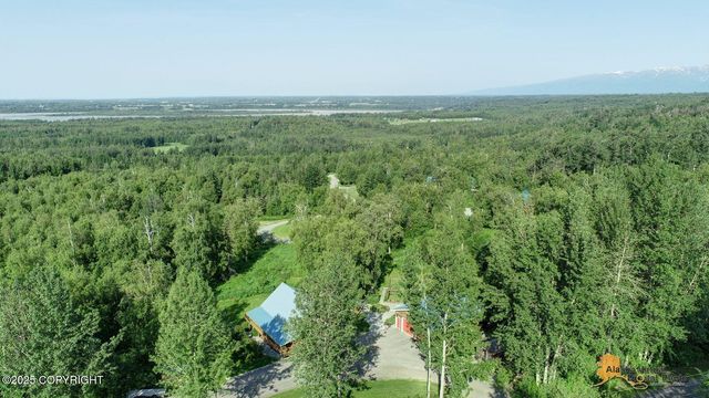 1950 N Byers Circle, Palmer, AK 99645