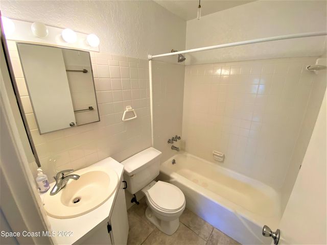 141 Aquarius Way 14f, Cape Canaveral, FL 32920