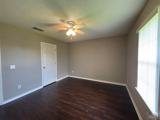 5199 Zachary Blvd, Pensacola, FL 32526