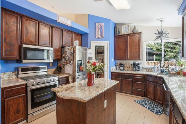 8950 Alps, Elk Grove, CA 95624