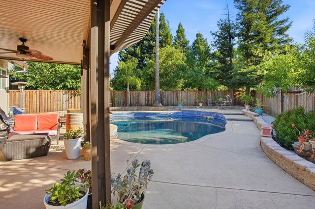 8950 Alps, Elk Grove, CA 95624