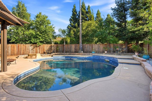 8950 Alps, Elk Grove, CA 95624