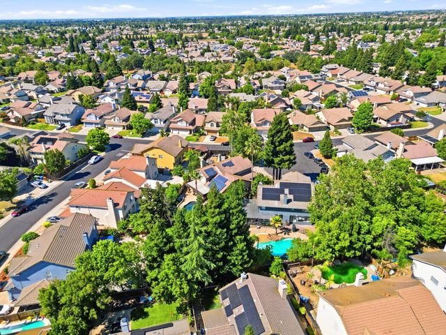 8950 Alps, Elk Grove, CA 95624