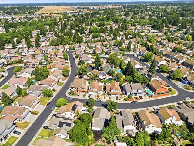 8950 Alps, Elk Grove, CA 95624