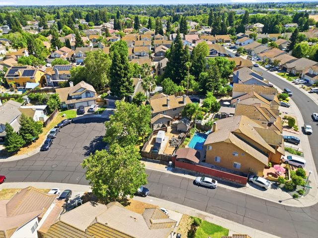 8950 Alps, Elk Grove, CA 95624