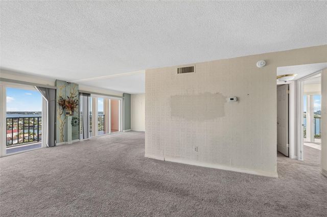 51 ISLAND WAY 1100, Clearwater, FL 33767