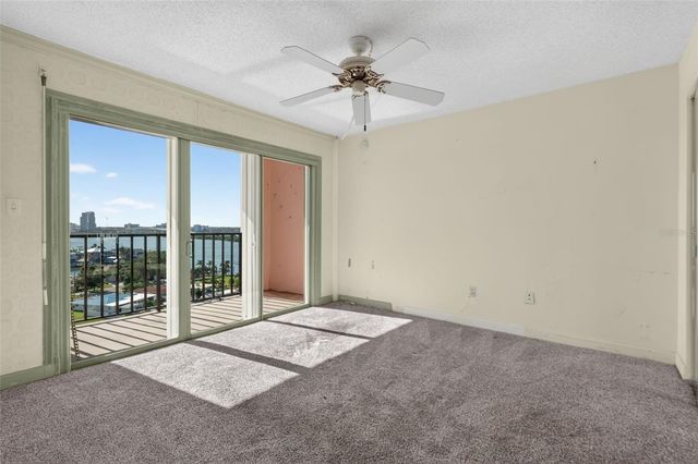 51 ISLAND WAY 1100, Clearwater, FL 33767