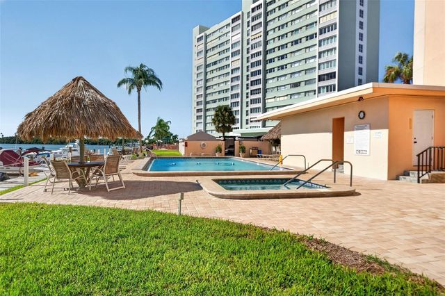 51 ISLAND WAY 1100, Clearwater, FL 33767