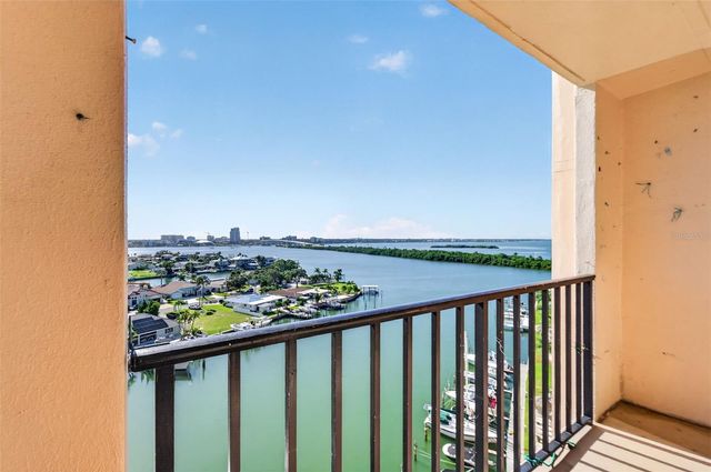 51 ISLAND WAY 1100, Clearwater, FL 33767