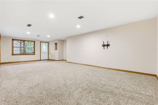 5827 Fairwood Walk, Acworth, GA 30101