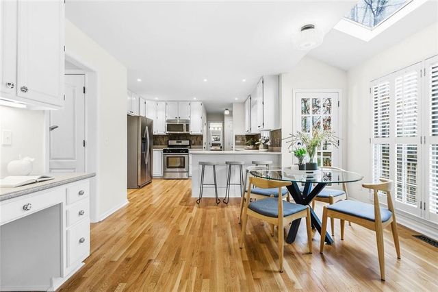 5827 Fairwood Walk, Acworth, GA 30101