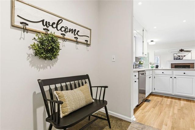 5827 Fairwood Walk, Acworth, GA 30101