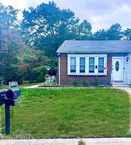 6A Winthrop Place, Whiting, NJ 08759