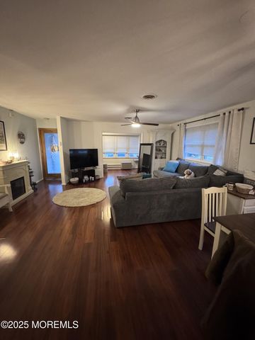 6A Winthrop Place, Whiting, NJ 08759