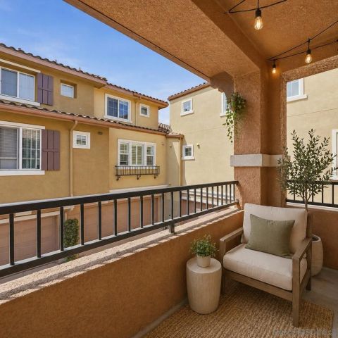 17 Via Montisi, Santee, CA 92071