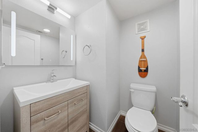 17 Via Montisi, Santee, CA 92071