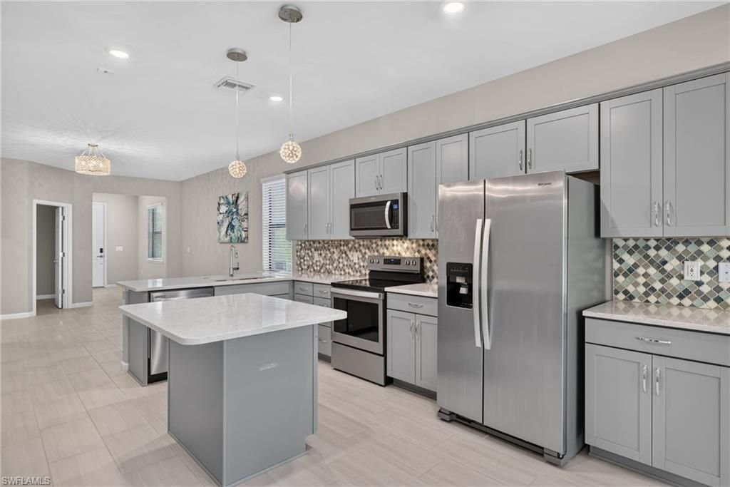 3946 Spotted Eagle WAY, FORT MYERS, FL 33966 — photo 4