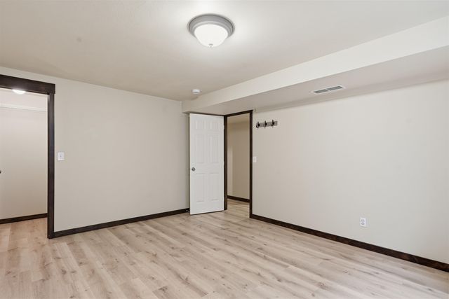 17509 E Nora Ln, Greenacres, WA 99016