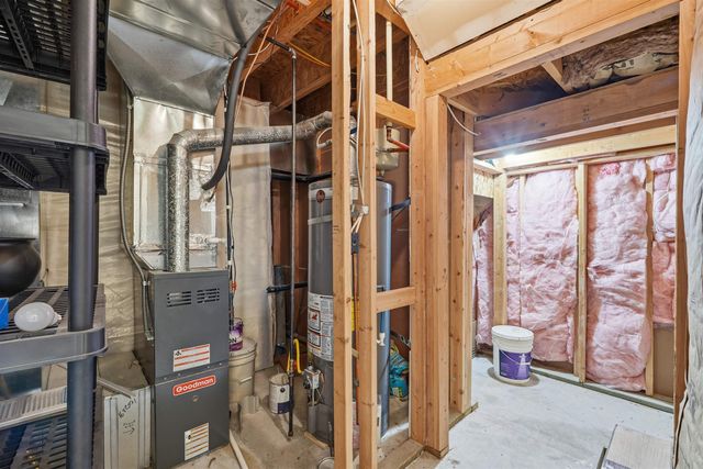 17509 E Nora Ln, Greenacres, WA 99016