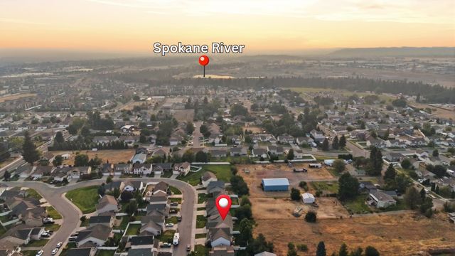 17509 E Nora Ln, Greenacres, WA 99016