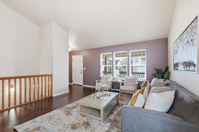 17509 E Nora Ln, Greenacres, WA 99016