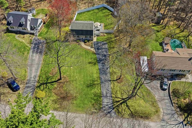 5 Imperial Drive, Londonderry, NH 03053