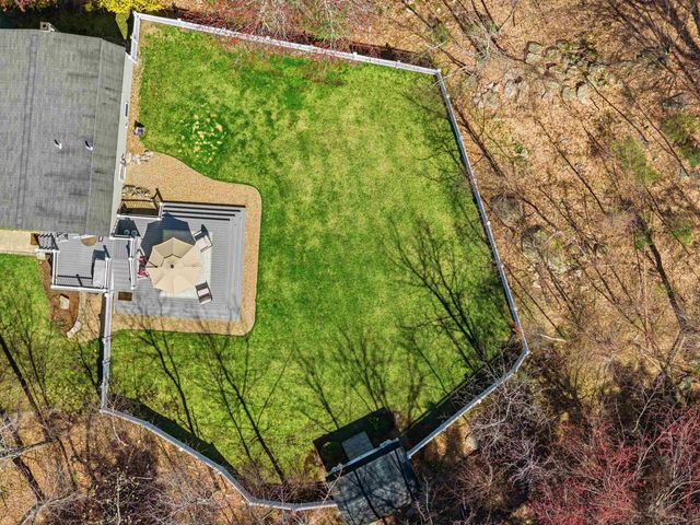 5 Imperial Drive, Londonderry, NH 03053