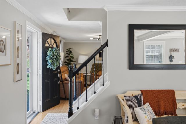 5 Imperial Drive, Londonderry, NH 03053