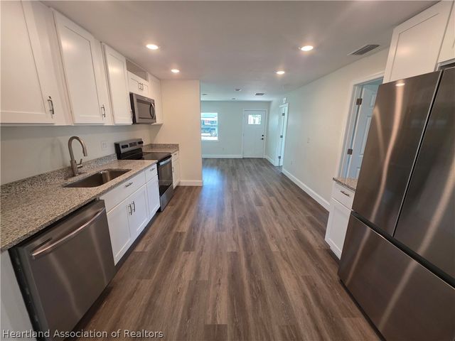 206 Quail Avenue, Sebring, FL 33870
