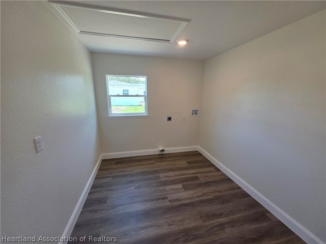 206 Quail Avenue, Sebring, FL 33870
