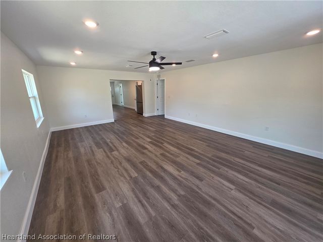 206 Quail Avenue, Sebring, FL 33870