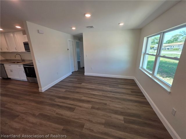 206 Quail Avenue, Sebring, FL 33870