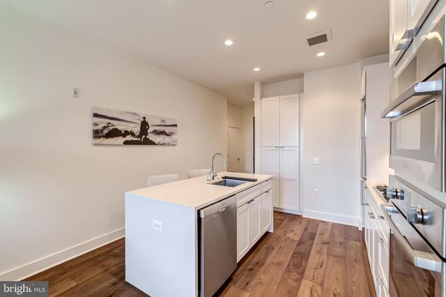1312 KING ST #301, Alexandria, VA 22314