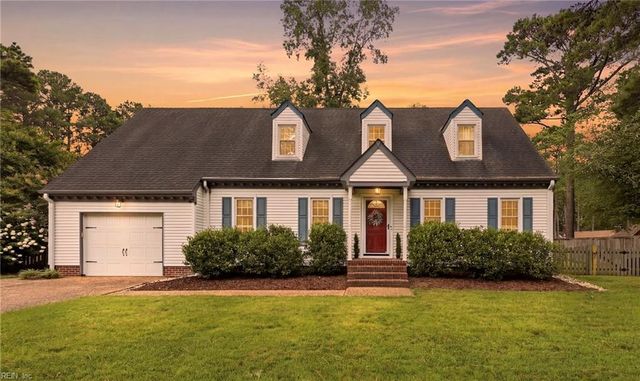 424 Pines Of Warrick DR, Chesapeake, VA 23322