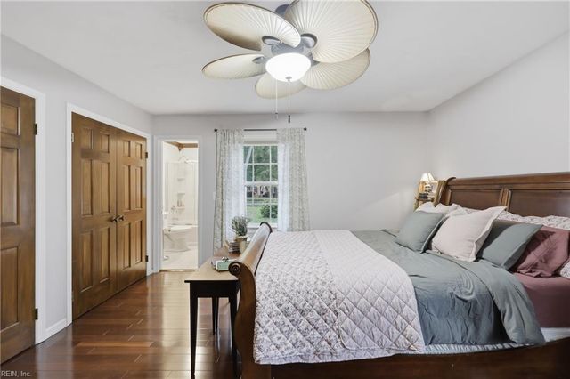 424 Pines Of Warrick DR, Chesapeake, VA 23322