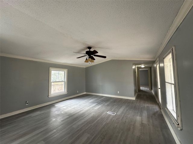 10037 Lazy Oaks Drive, Conroe, TX 77306