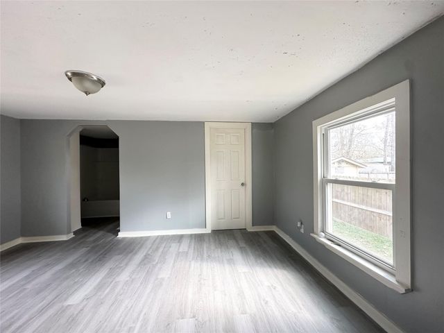 10037 Lazy Oaks Drive, Conroe, TX 77306