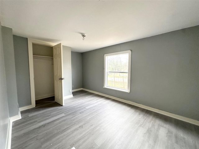 10037 Lazy Oaks Drive, Conroe, TX 77306
