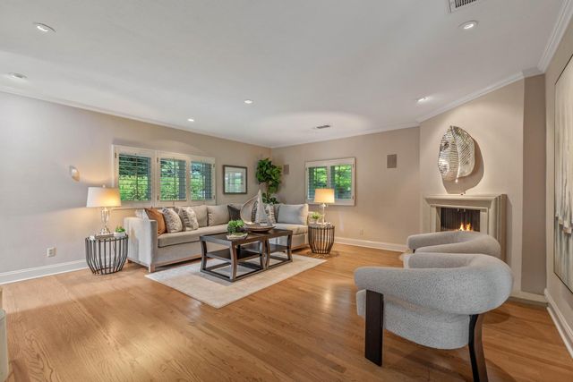 400 Crocker Rd, Sacramento, CA 95864